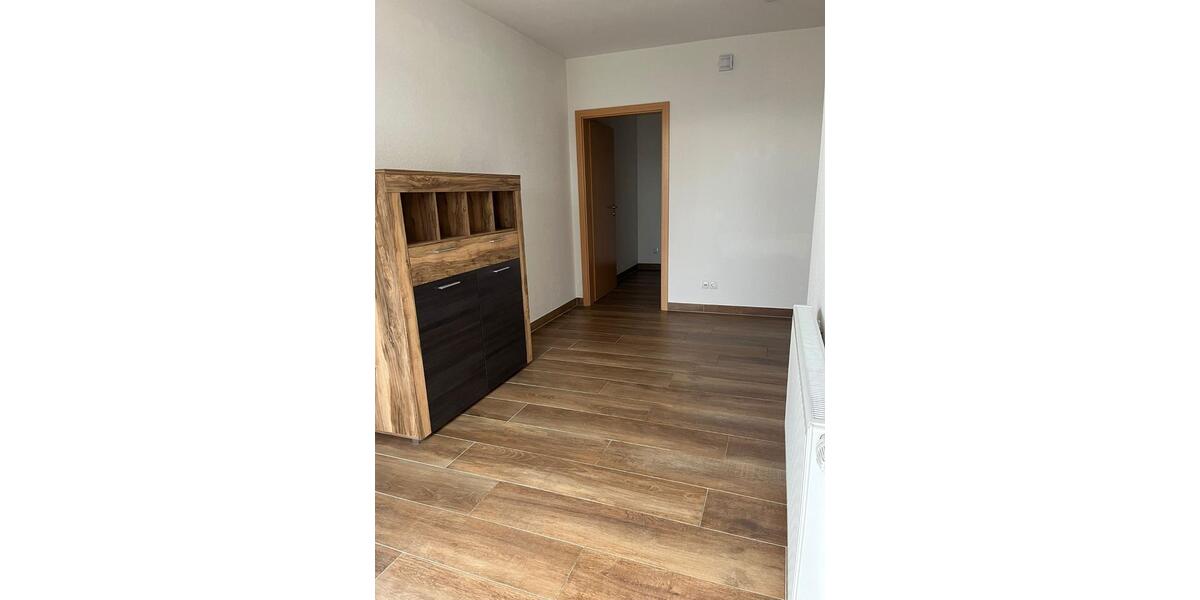 Etagenwohnung Garrel - 2 Zimmer, 80 m&sup2;, 1.000&euro; | Angebot:25751520