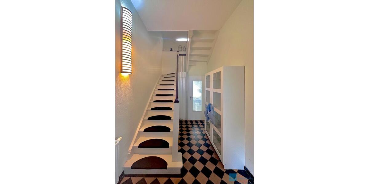 Wohnen auf Zeit Kranichfeld - 5 Zimmer, 123 m&sup2;, 90&euro; | Angebot:14617670