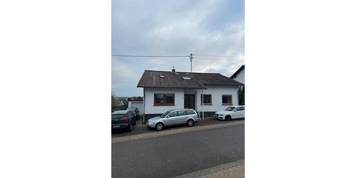 Einfamilienhaus Mayen - 6.5 Zimmer, 165 m&sup2;, 1.360&euro; | Angebot:24361846