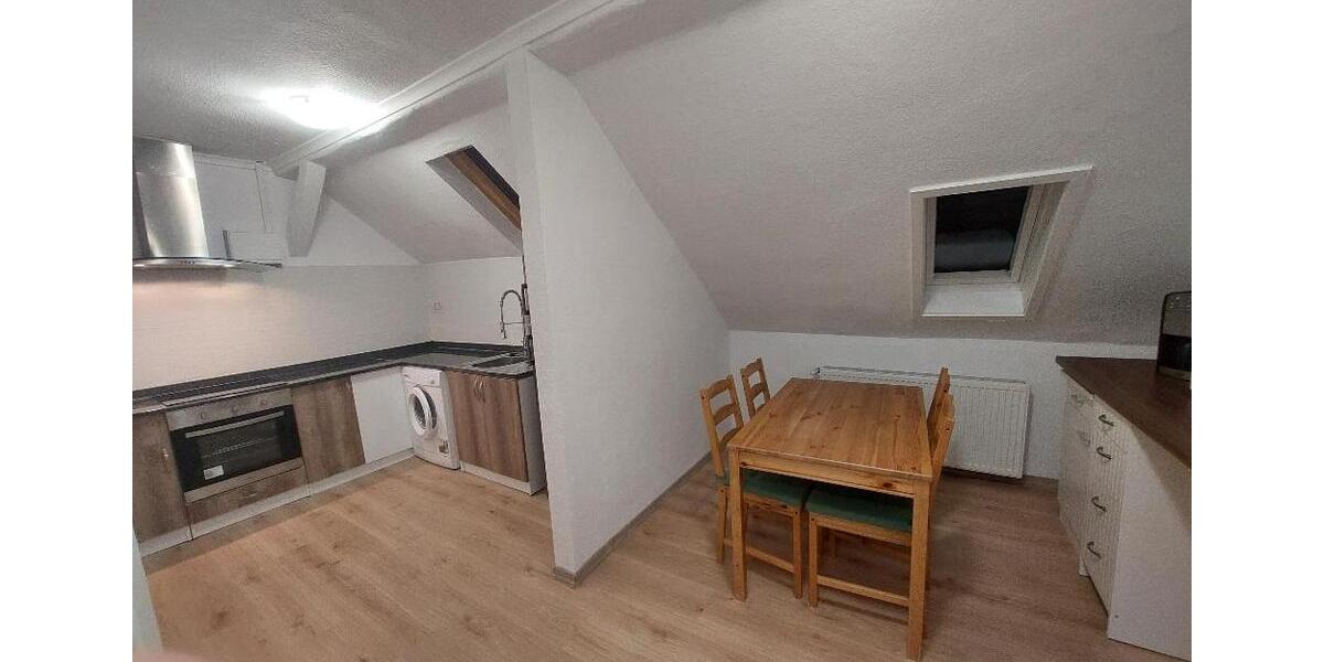 Etagenwohnung Falkenstein/Vogtland Vogtland - 4 Zimmer, 100 m&sup2;, 550&euro; | Angebot:22246730