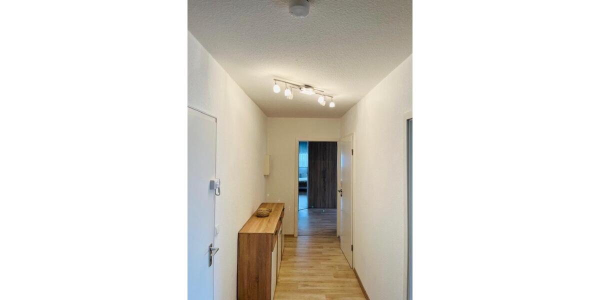 Etagenwohnung Maintal - 2 Zimmer, 66 m&sup2;, 880&euro; | Angebot:25054650