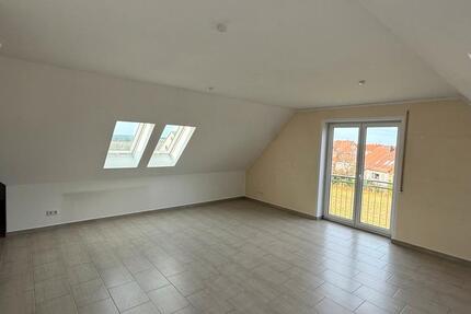 Helle 2-Zimmer-Wohnung, 57 m2, 2. OG, OT von Hilpoltstein 2 zimmer