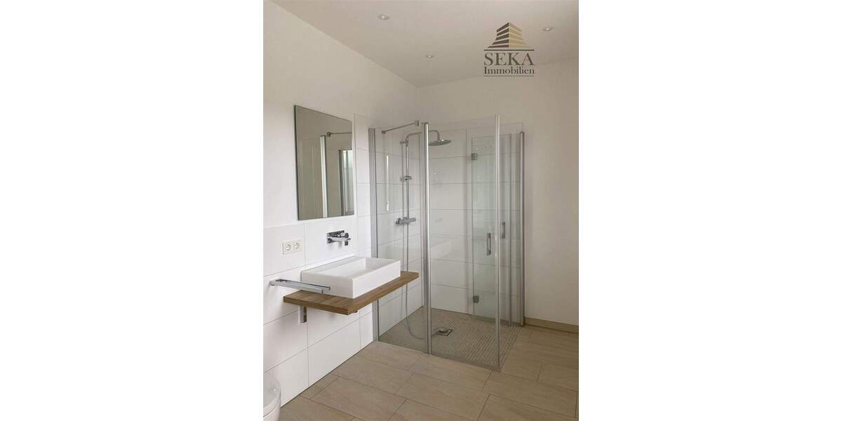 Terrassenwohnung Deggendorf - 3 Zimmer, 127 m&sup2;, 1.420&euro; | Angebot:24873629