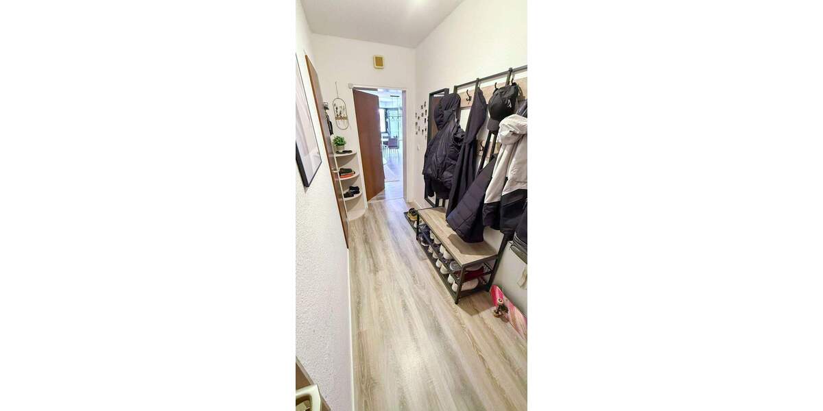 Etagenwohnung Tirschenreuth - 3 Zimmer, 87 m&sup2;, 660&euro; | Angebot:24855736