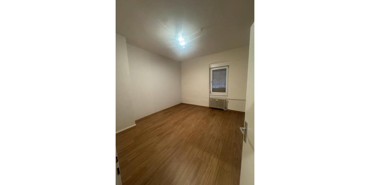 Etagenwohnung Namborn - 5 Zimmer, 120 m&sup2;, 950&euro; | Angebot:26693699