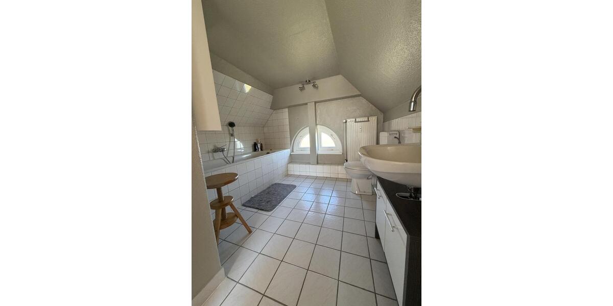 Maisonettenwohnung Lensahn - 5 Zimmer, 160 m&sup2;, 1.750&euro; | Angebot:26340454