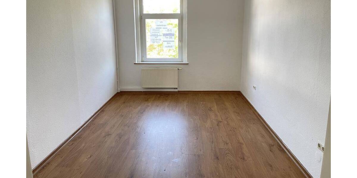 Etagenwohnung Hartha - 2 Zimmer, 60 m&sup2;, 270&euro; | Angebot:26094478