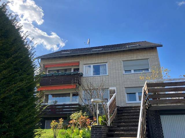 Etagenwohnung Wiesbaden Dotzheim - 3 Zimmer, 82 m&sup2;, 850&euro; | Angebot:26244621
