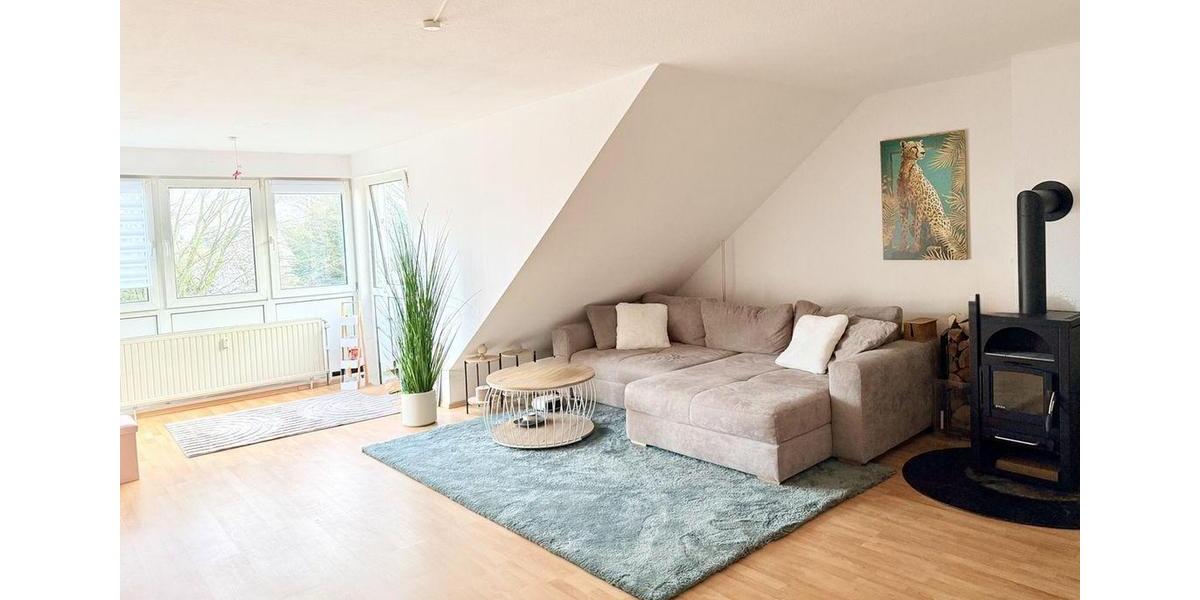 Dachgeschoßwohnung Pulheim - 2 Zimmer, 82 m&sup2;, 920&euro; | Angebot:26565259