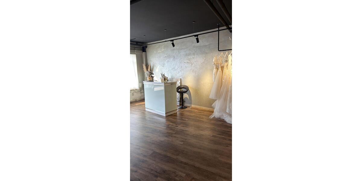 Gewerbeobjekt Essenbach - 1.100&euro; | Angebot:25380983