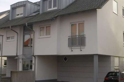 Wohnung Sandhausen - 4 Zimmer, 120 m&sup2;, 1.560&euro; | Angebot:26739399