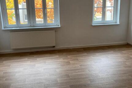 Für alle, die alles auf einmal wollen. 3-Raum-Wohnung, Innenstadt, Wanne, Balkon. zimmer