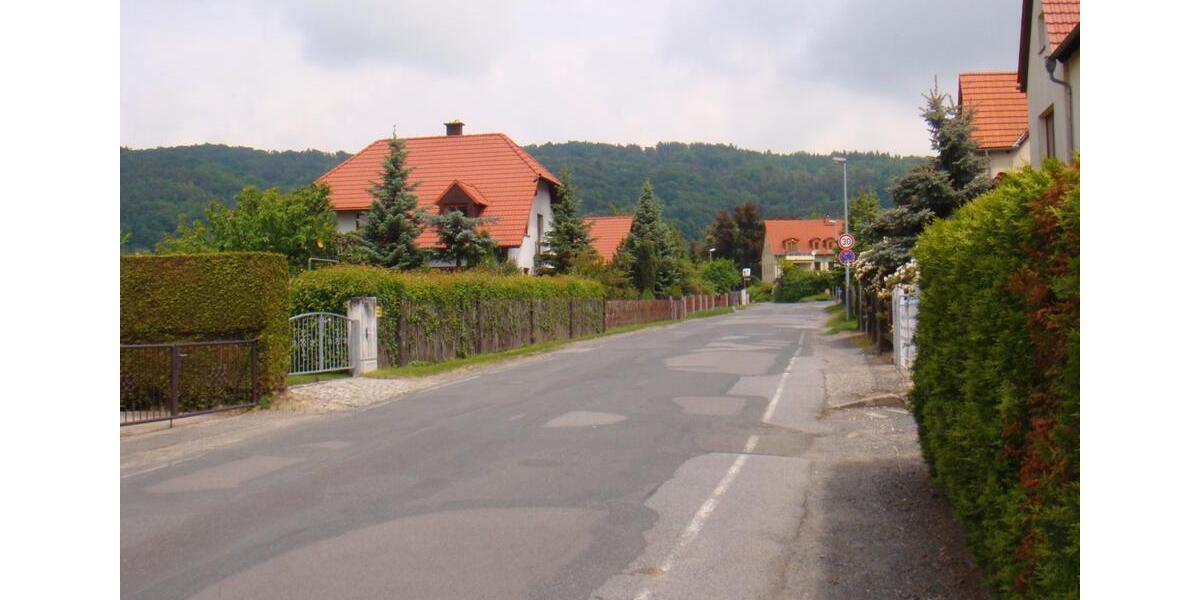 Dachgeschoßwohnung Pirna - 2 Zimmer, 65 m&sup2;, 520&euro; | Angebot:26686705
