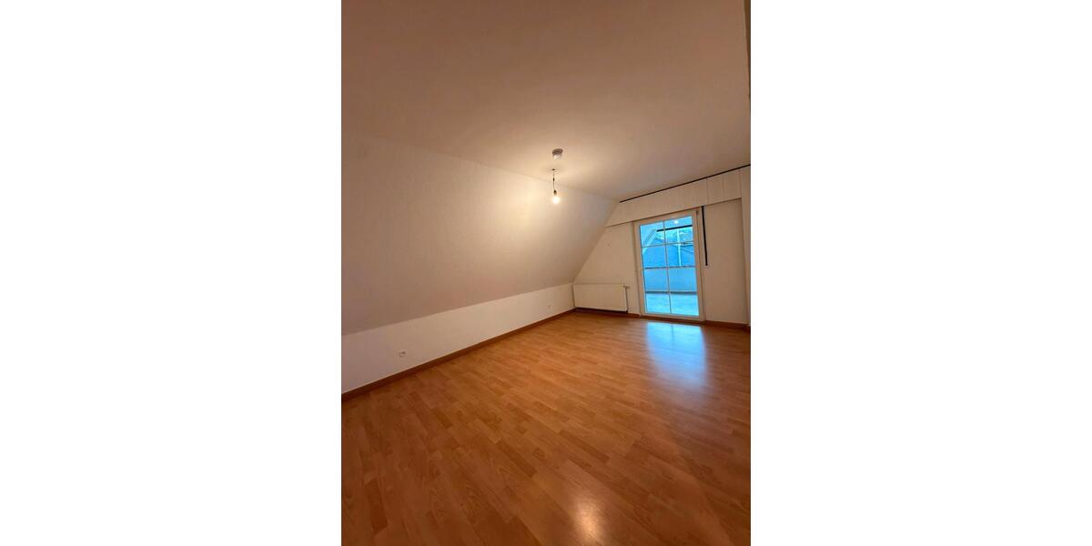 Dachgeschoßwohnung Ennepetal - 2 Zimmer, 63 m&sup2;, 510&euro; | Angebot:24691913