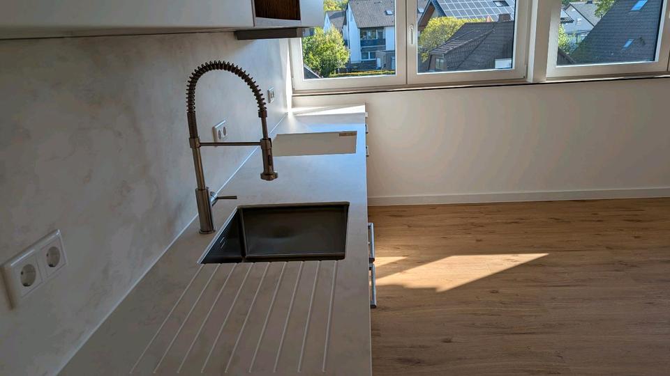 Dachgeschoßwohnung Schlangen - 2 Zimmer, 60 m&sup2;, 700&euro; | Angebot:26376140