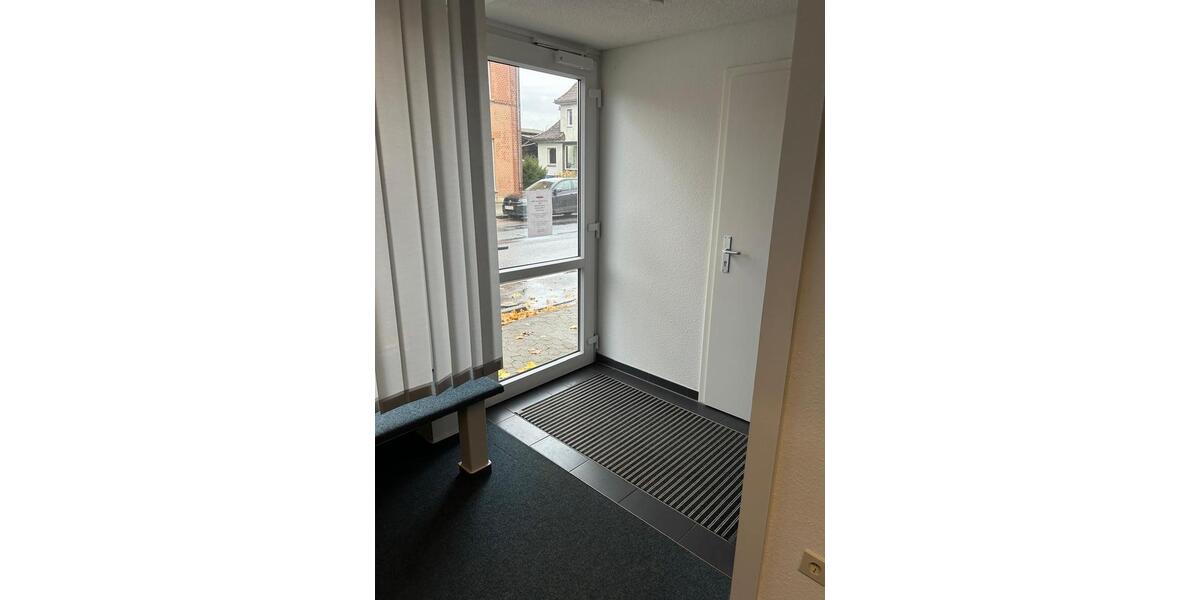 Gewerbe-Bürogebäude zimmer