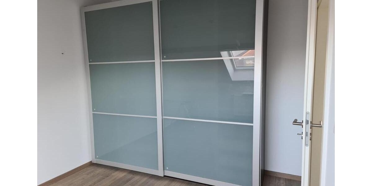 Dachgeschoßwohnung Stuttgart Stuttgart-Ost - 3.5 Zimmer, 96 m&sup2;, 1.600&euro; | Angebot:26641216
