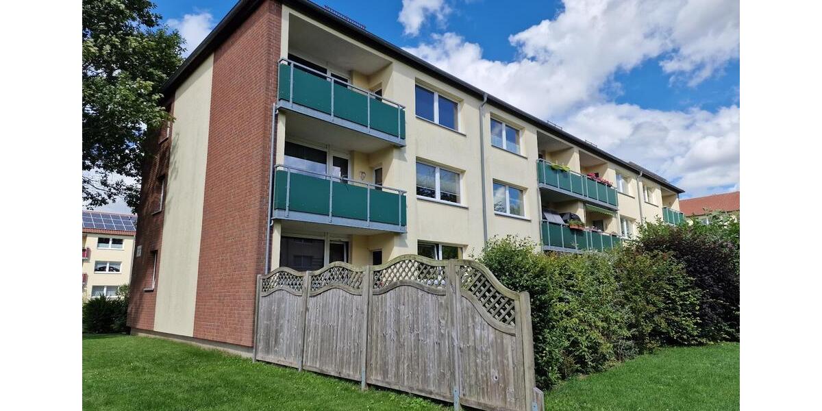 3-Zimmer-Wohnung mit Loggia, Niedrigenergiehaus, kein Aufzug, Einzug auch zum 16.02.2026 möglich 3 zimmer