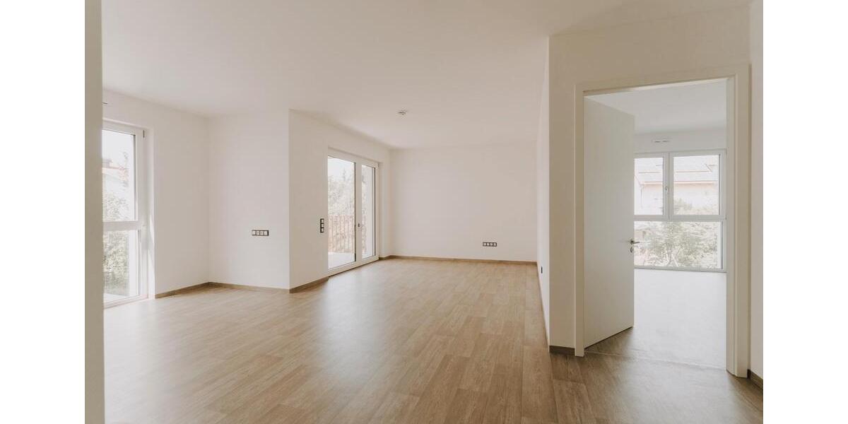 Etagenwohnung Schwandorf - 2 Zimmer, 62 m&sup2;, 840&euro; | Angebot:26350210