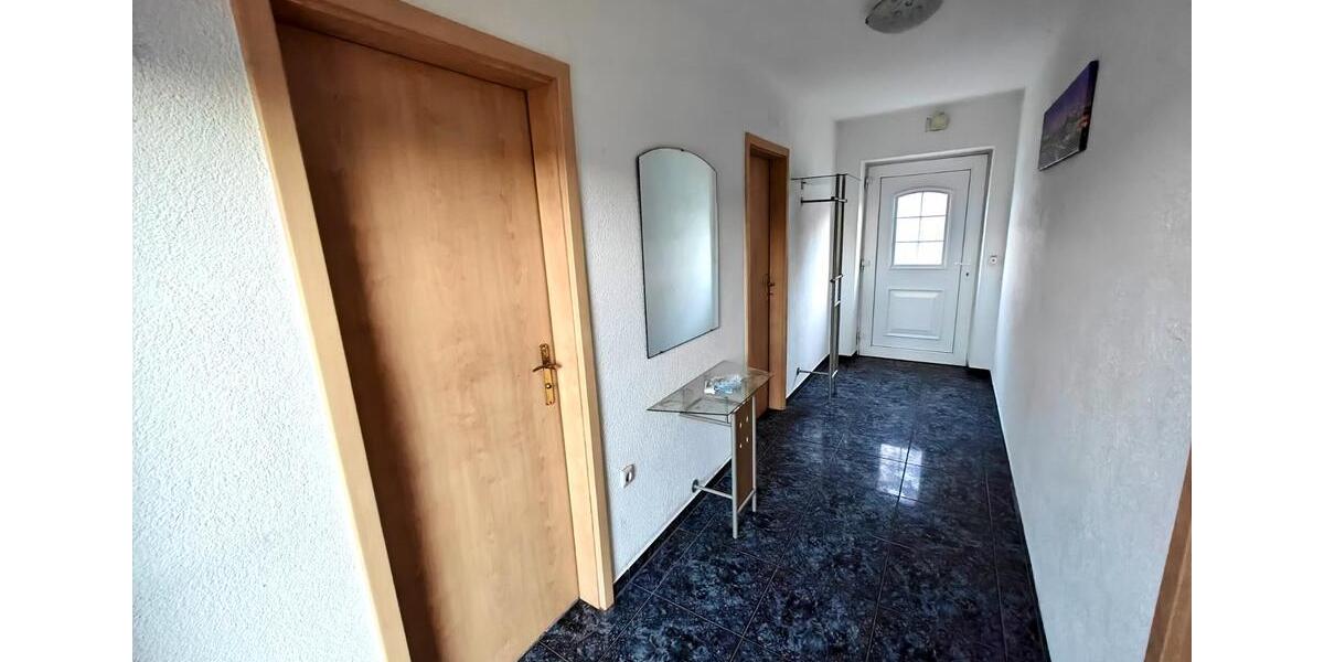 Einfamilienhaus Wildenberg - 7 Zimmer, 220 m&sup2;, 1.800&euro; | Angebot:25907276