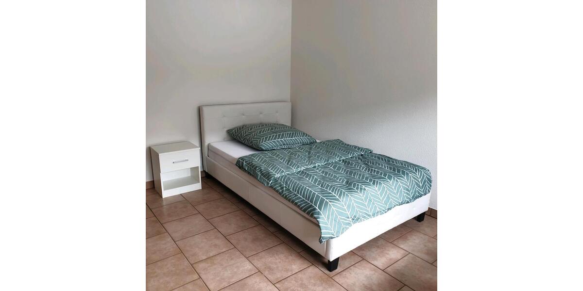Wohnen auf Zeit Möttingen - 2 Zimmer, 16 m&sup2;, 20&euro; | Angebot:25653921