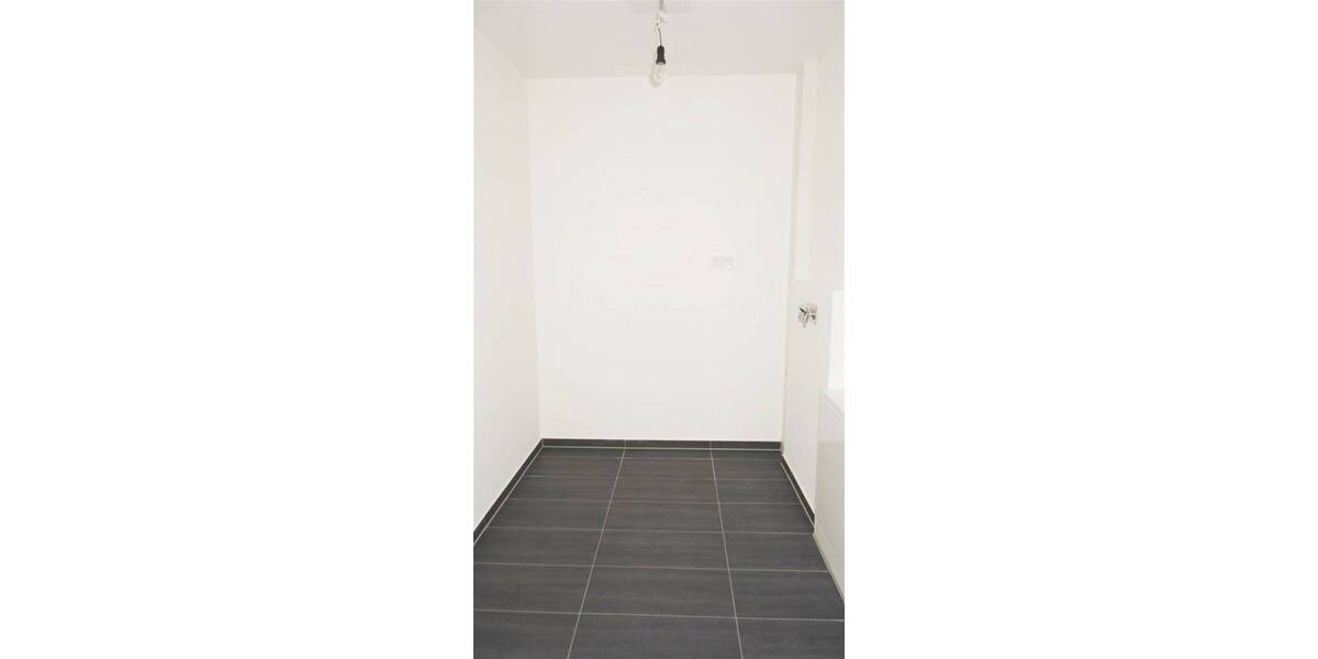 Etagenwohnung Mönchengladbach Stadtmitte - 4 Zimmer, 128 m&sup2;, 1.714&euro; | Angebot:26453952