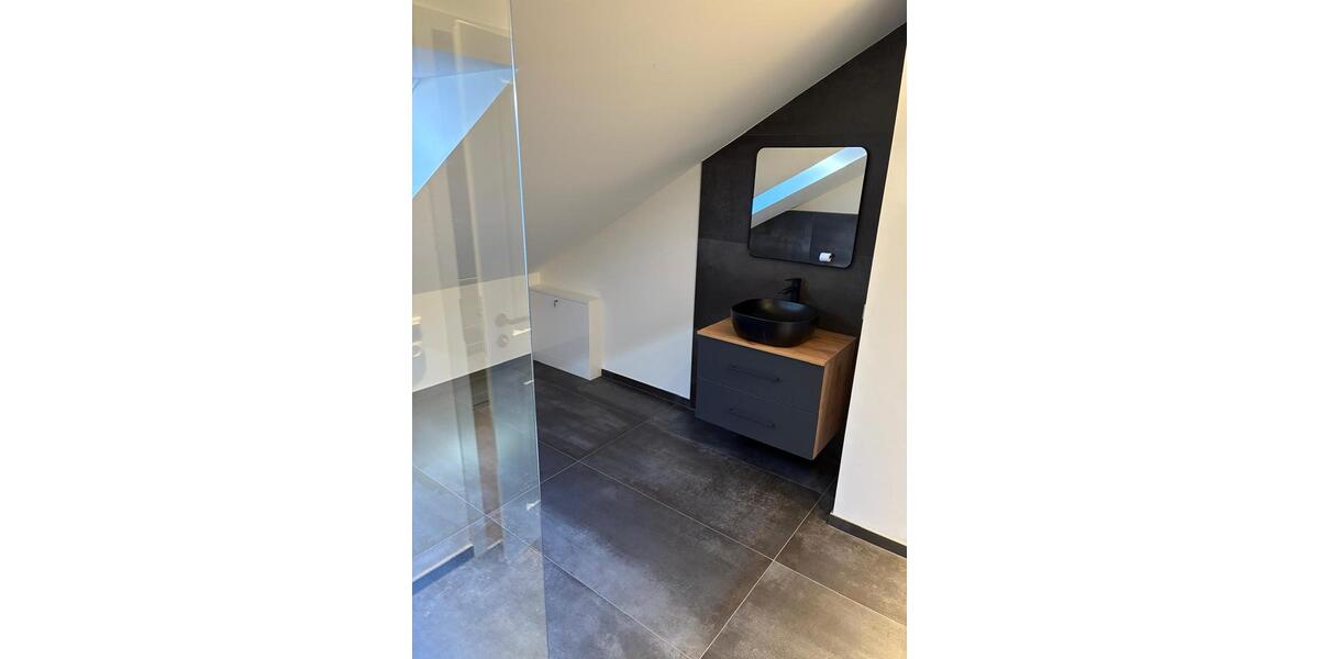 Etagenwohnung Langerwehe - 5 Zimmer, 200 m&sup2;, 1.999&euro; | Angebot:25311559