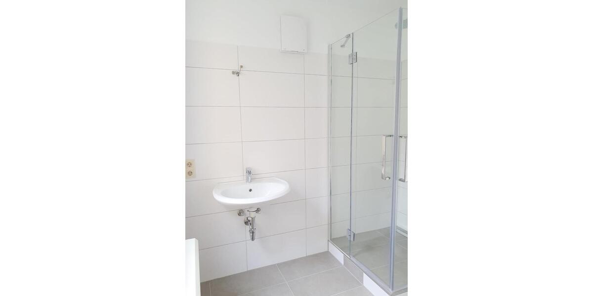 Etagenwohnung Flöha - 5 Zimmer, 143 m&sup2;, 840&euro; | Angebot:25810324