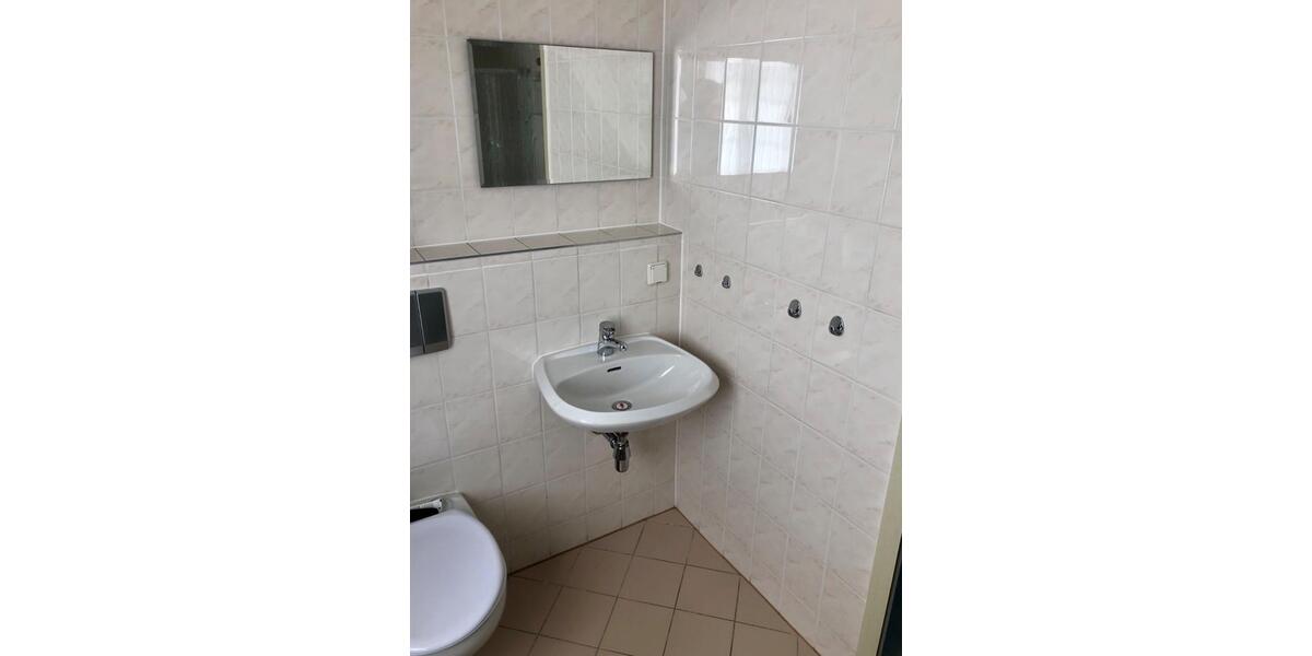 Wohnen auf Zeit Erfurt Daberstedt - 1 Zimmer, 35 m&sup2;, 660&euro; | Angebot:25895998