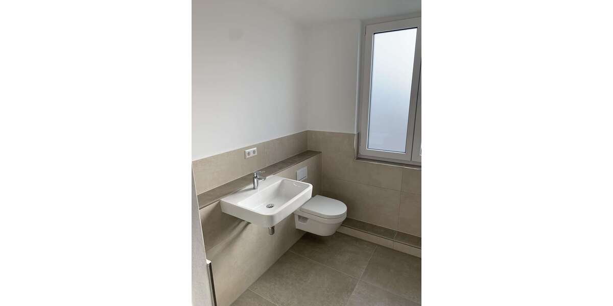 Wohnung zum Mieten in Karlsruhe 700 € 34 m² 2 zimmer