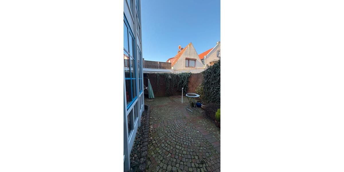 Reihenhaus Emden Tholenswehr - 3 Zimmer, 140 m&sup2;, 950&euro; | Angebot:25441132