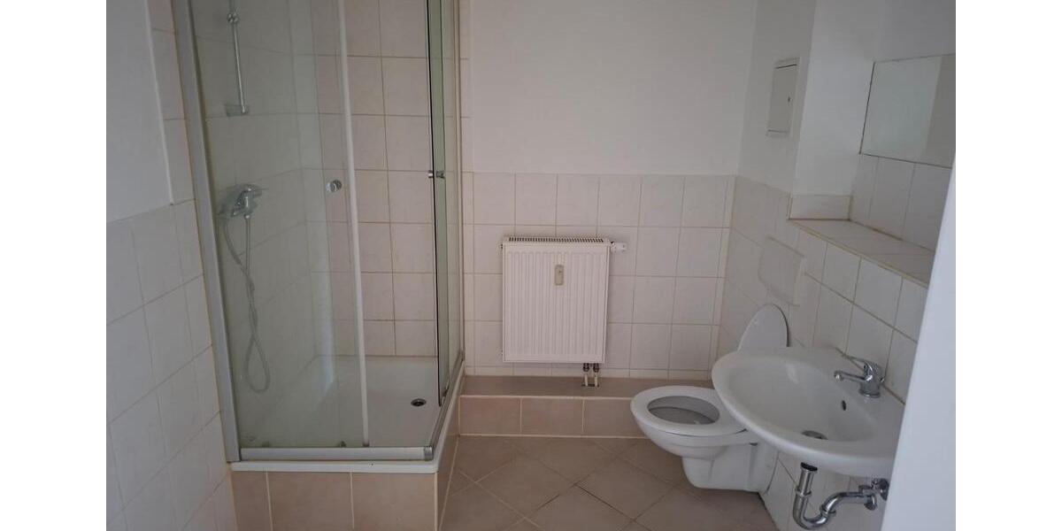 Erdgeschoßwohnung Grimmen - 1 Zimmer, 38 m&sup2;, 290&euro; | Angebot:23526321