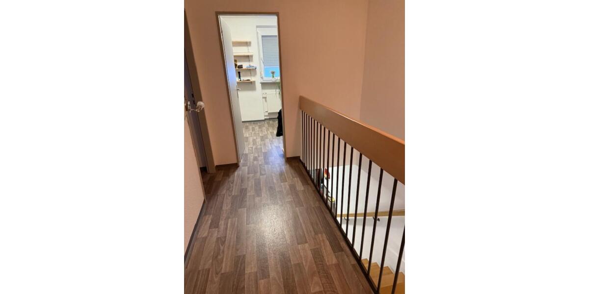 Reihenhaus Bad Windsheim - 4 Zimmer, 105 m&sup2;, 1.050&euro; | Angebot:24715188