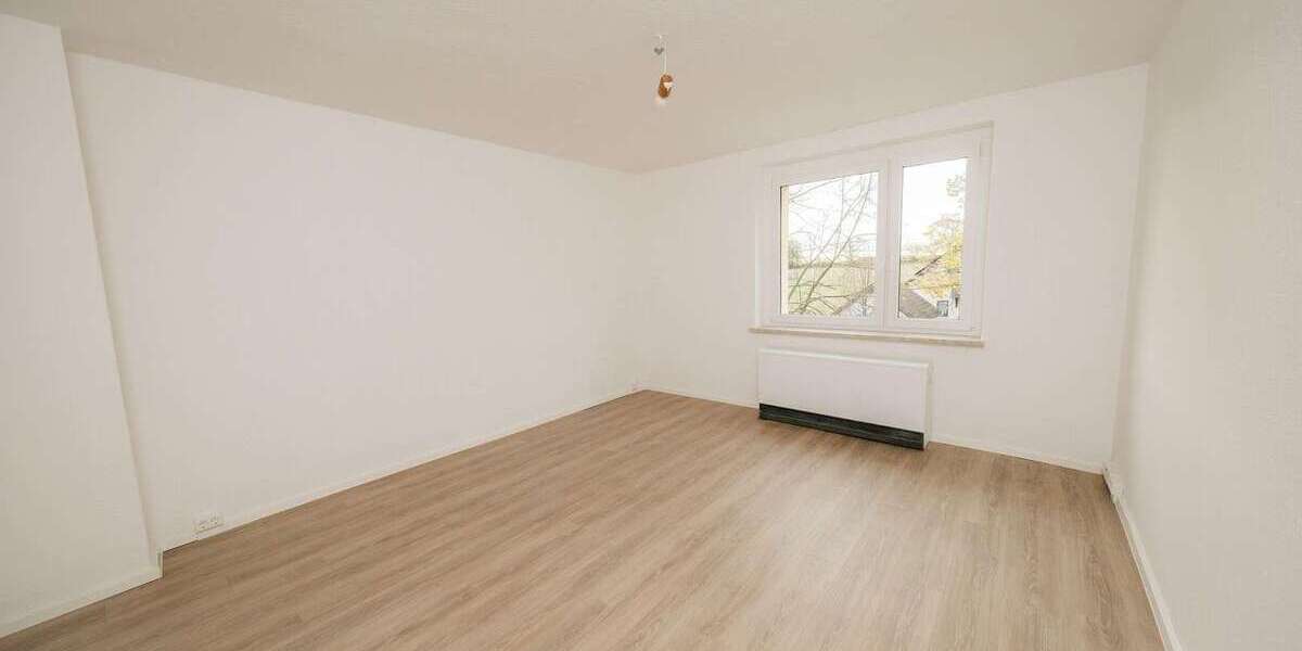 Etagenwohnung Jesewitz OT Gotha Gotha - 3 Zimmer, 60 m&sup2;, 430&euro; | Angebot:24978239
