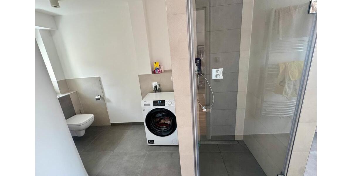 Dachgeschoßwohnung Werdau - 4 Zimmer, 112 m&sup2;, 925&euro; | Angebot:26587579