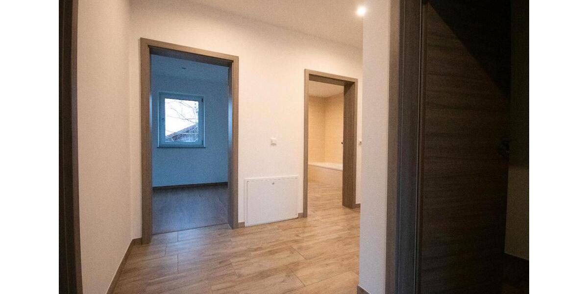 Etagenwohnung Prackenbach - 1 Zimmer, 90 m&sup2;, 850&euro; | Angebot:26649451