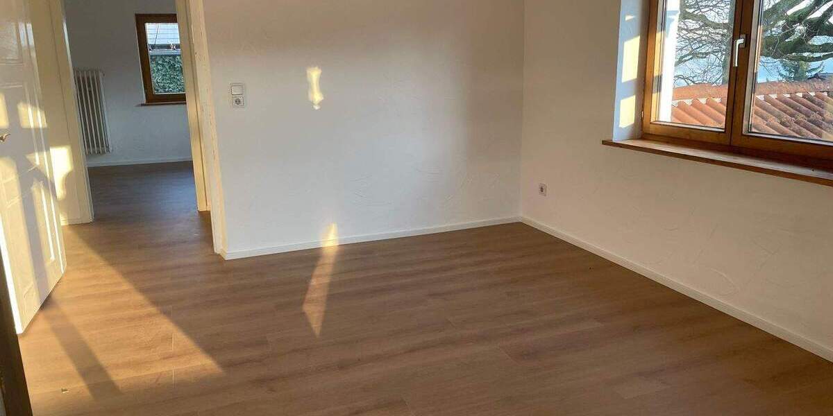 Etagenwohnung Kollnburg - 3 Zimmer, 97 m&sup2;, 646&euro; | Angebot:23947441
