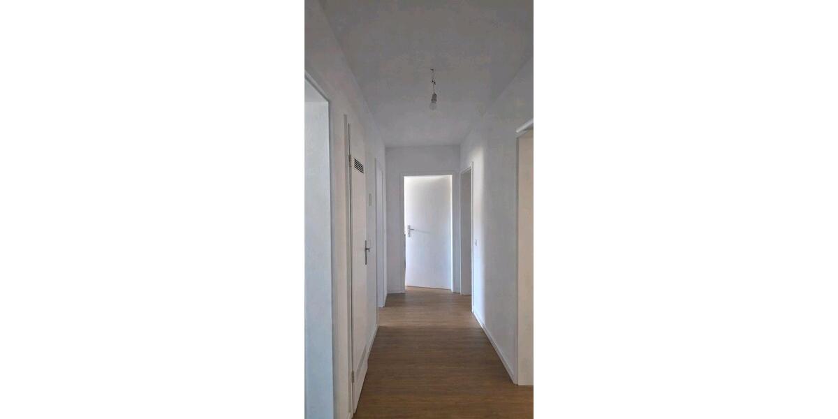 Erdgeschoßwohnung Niederburg - 2 Zimmer, 76 m&sup2;, 790&euro; | Angebot:26021873