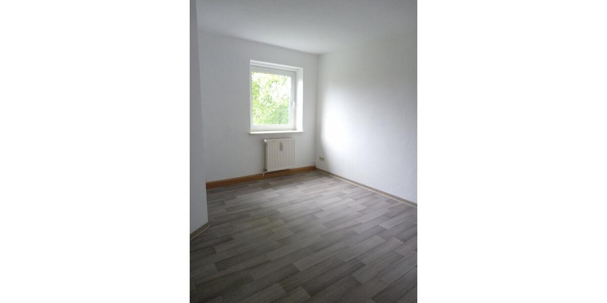Etagenwohnung Bischofswerda - 3 Zimmer, 59 m&sup2;, 350&euro; | Angebot:26562176