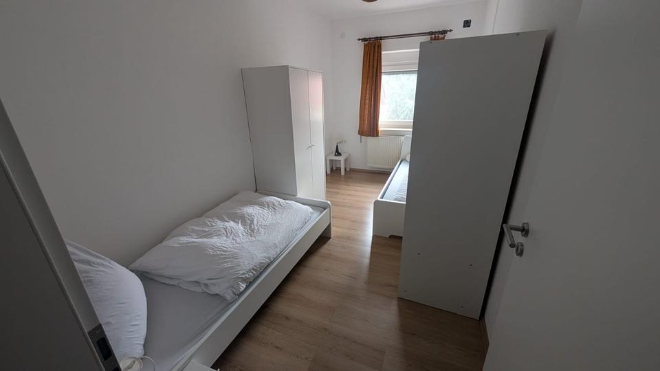Wohnen auf Zeit Vöhringen - 4 Zimmer, 150 m&sup2;, 20&euro; | Angebot:24876623