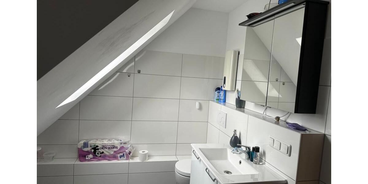 Dachgeschoßwohnung Liederbach am Taunus - 2 Zimmer, 55 m&sup2;, 830&euro; | Angebot:26696979