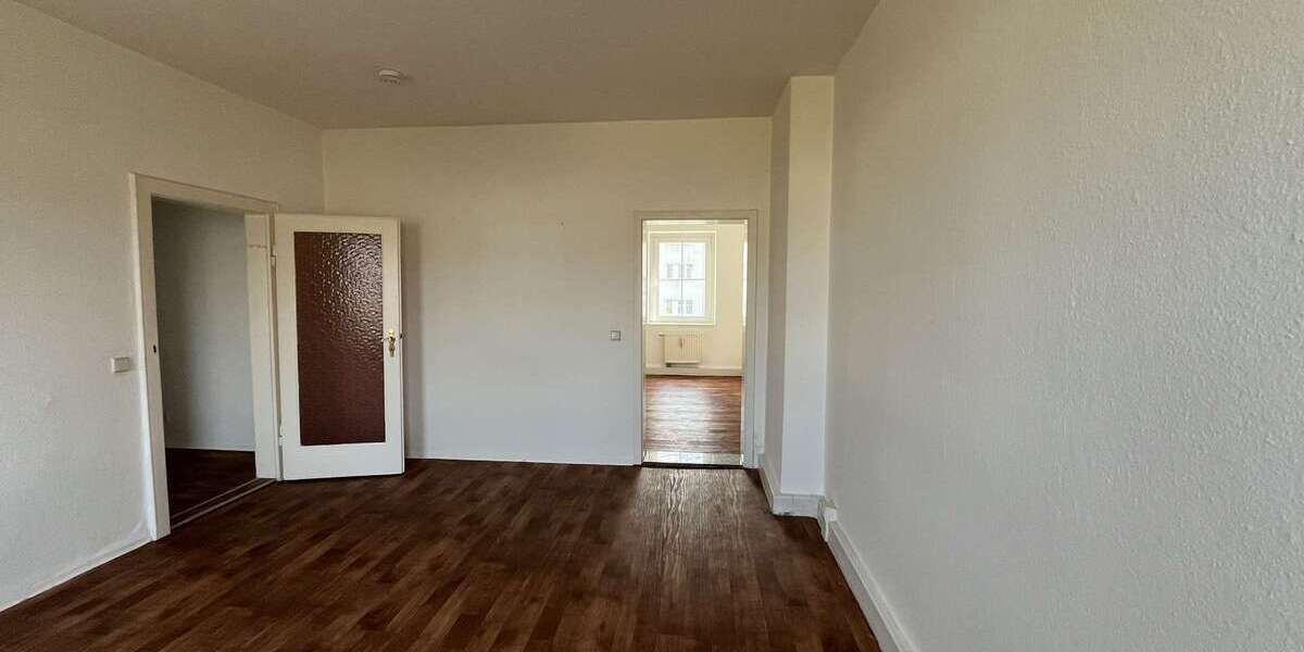 Etagenwohnung Groß Schacksdorf - 2 Zimmer, 47 m&sup2;, 230&euro; | Angebot:26378211
