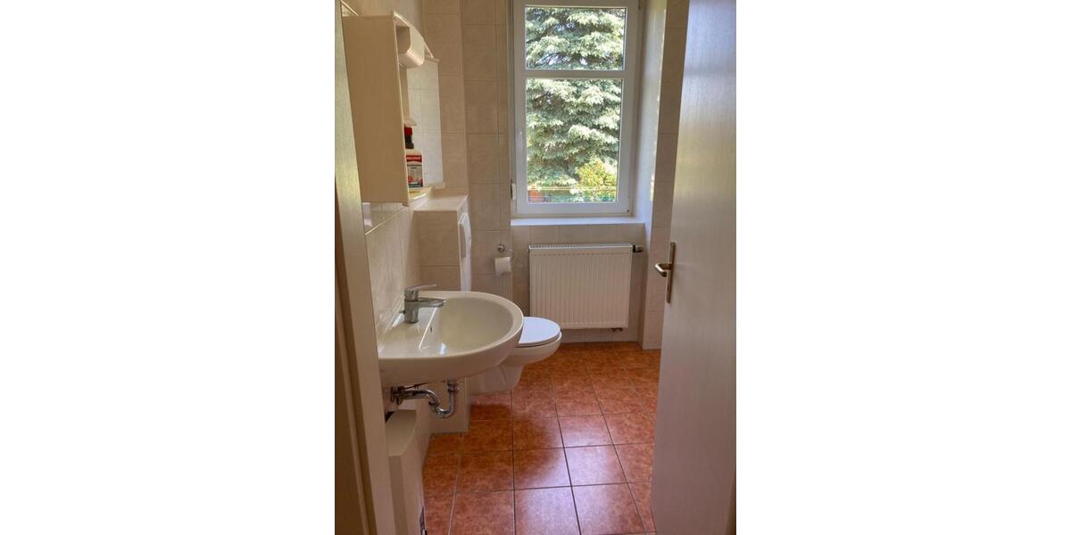 Erdgeschoßwohnung Döbeln - 1 Zimmer, 37 m&sup2;, 240&euro; | Angebot:24378048