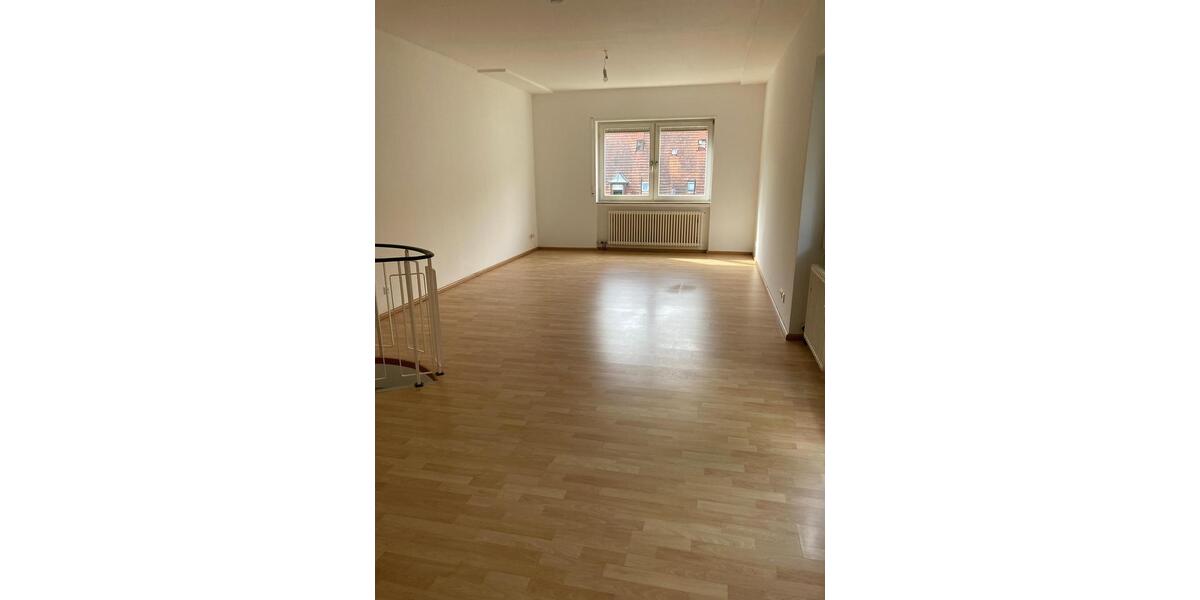 Maisonettenwohnung Baden-Baden Baden - 2.5 Zimmer, 84 m&sup2;, 840&euro; | Angebot:26563748