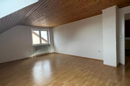 Wohnung Aalen Attenhofen - 4 Zimmer, 80 m&sup2;, 840&euro; | Angebot:25421278