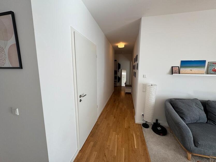 Neuwertige ZweiZimmer-Wohnung zur Zwischenmiete