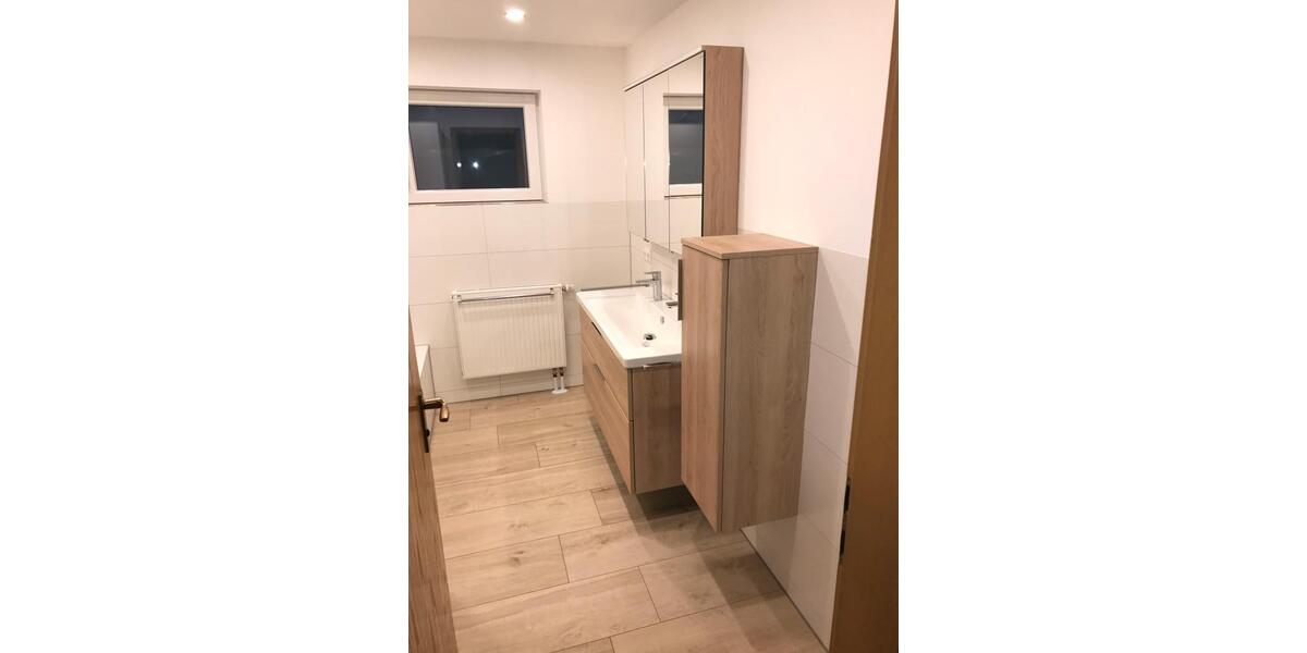 Erdgeschoßwohnung Wemding - 4 Zimmer, 107 m&sup2;, 950&euro; | Angebot:26589179