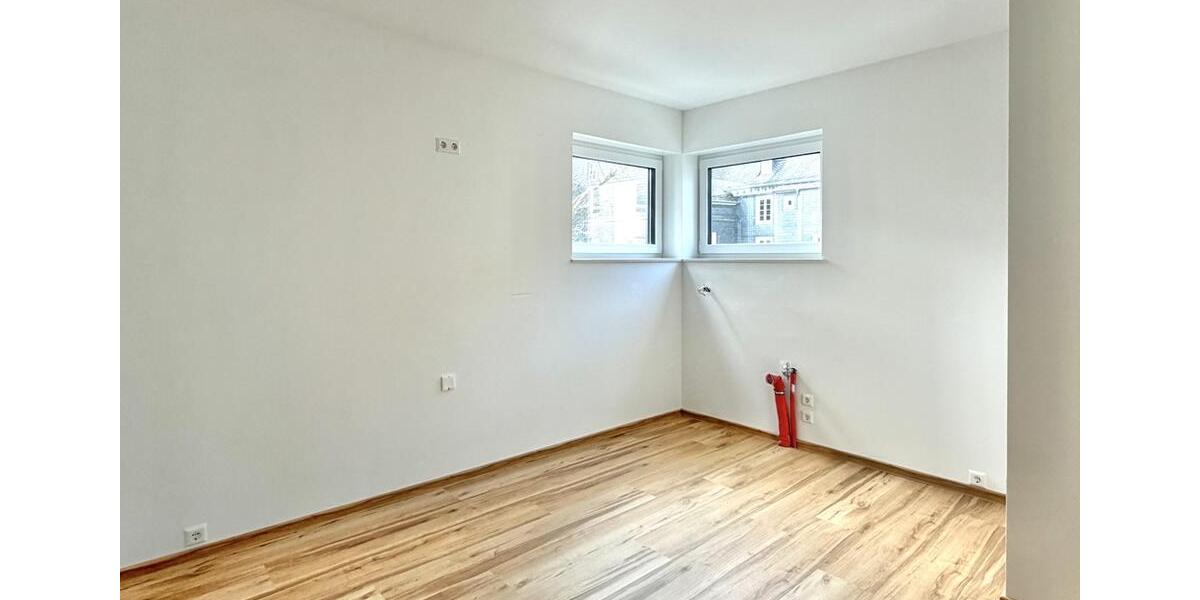 Etagenwohnung Kastellaun - 3 Zimmer, 104 m&sup2;, 1.080&euro; | Angebot:25570650