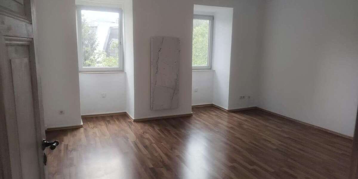 Etagenwohnung Kulmbach Blaich - 4 Zimmer, 110 m&sup2;, 745&euro; | Angebot:27031376