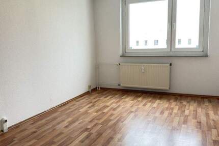 Wohnung Stralsund Knieper West - 3 Zimmer, 60 m&sup2;, 410&euro; | Angebot:24702766